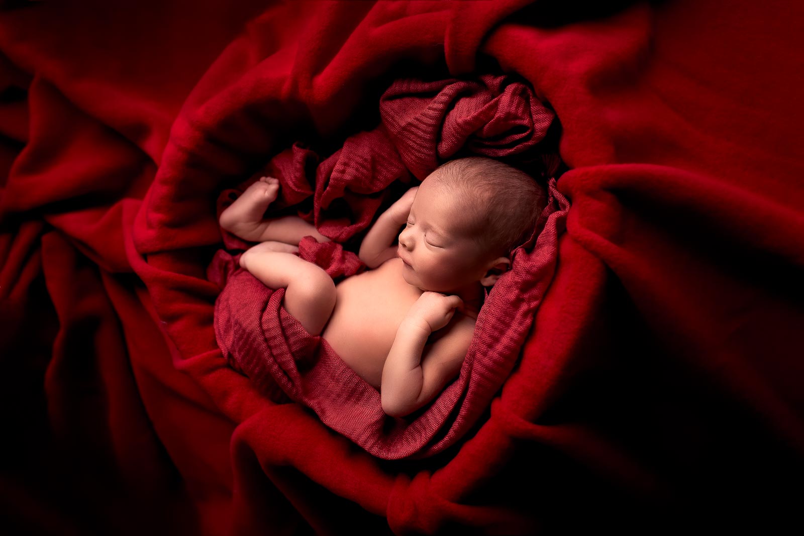 1-newborn-photography-Ireland-Tipperary-photographer-Clonmel-children-pictures- MONIKA GRABOWSKA