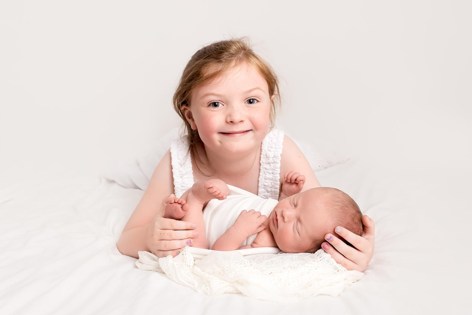 7-newborn-photography-Ireland-Tipperary-photographer-Clonmel-Dungarvan-Waterford-Kilkenny-children-pictures- family-portrait-studio-MONIKA GRABOWSKA